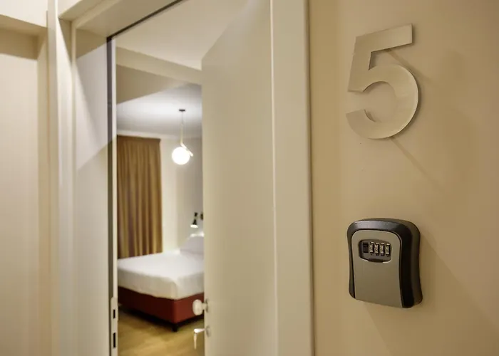 51 4*